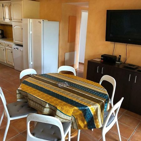 ארל Appartement Dans La Residence Les Mazets De Camargue מראה חיצוני תמונה
